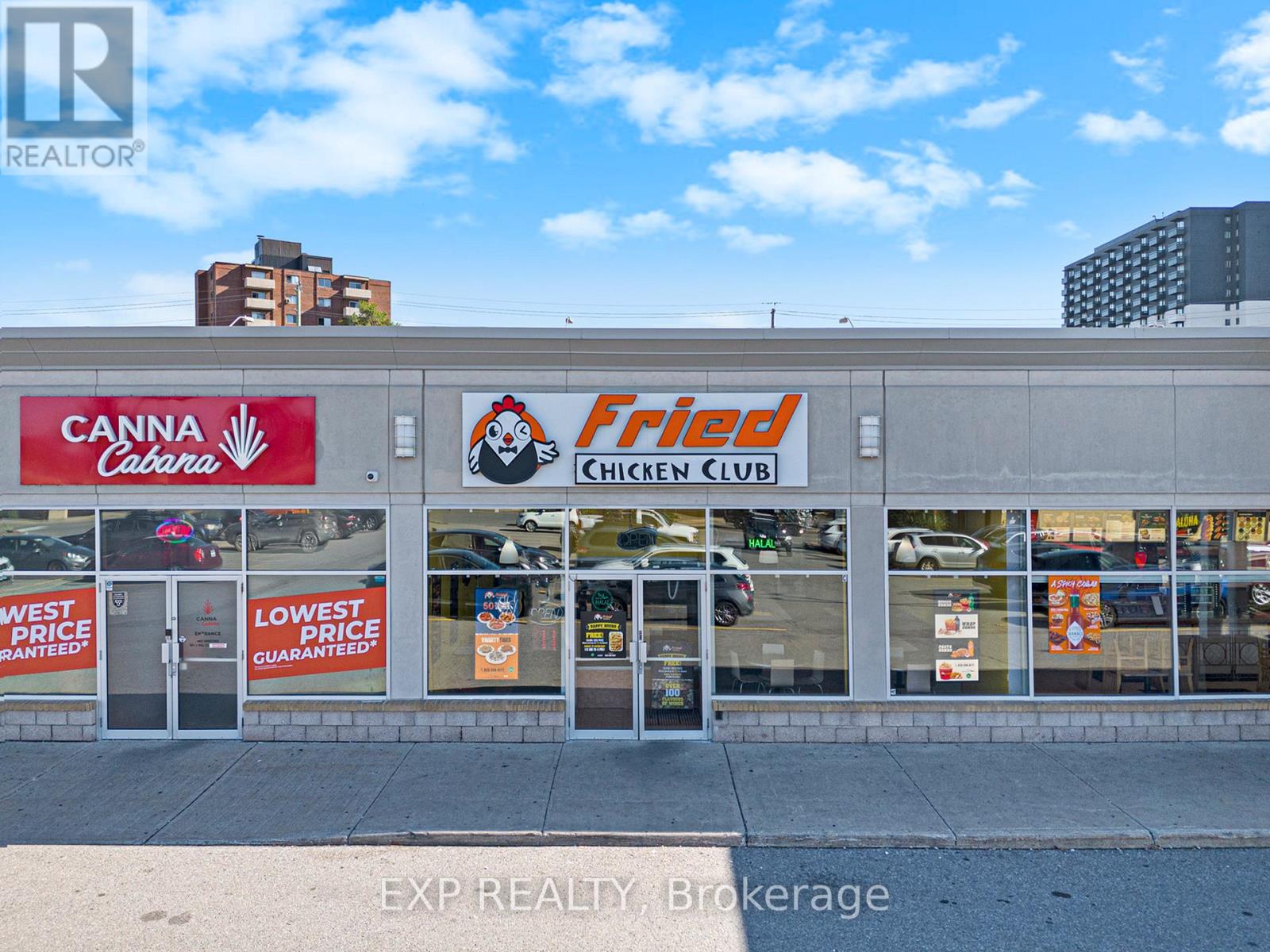 C002 - 1910 ST LAURENT BOULEVARD