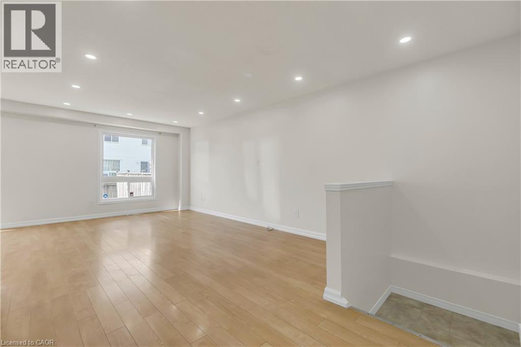62 FOXGLOVE Crescent