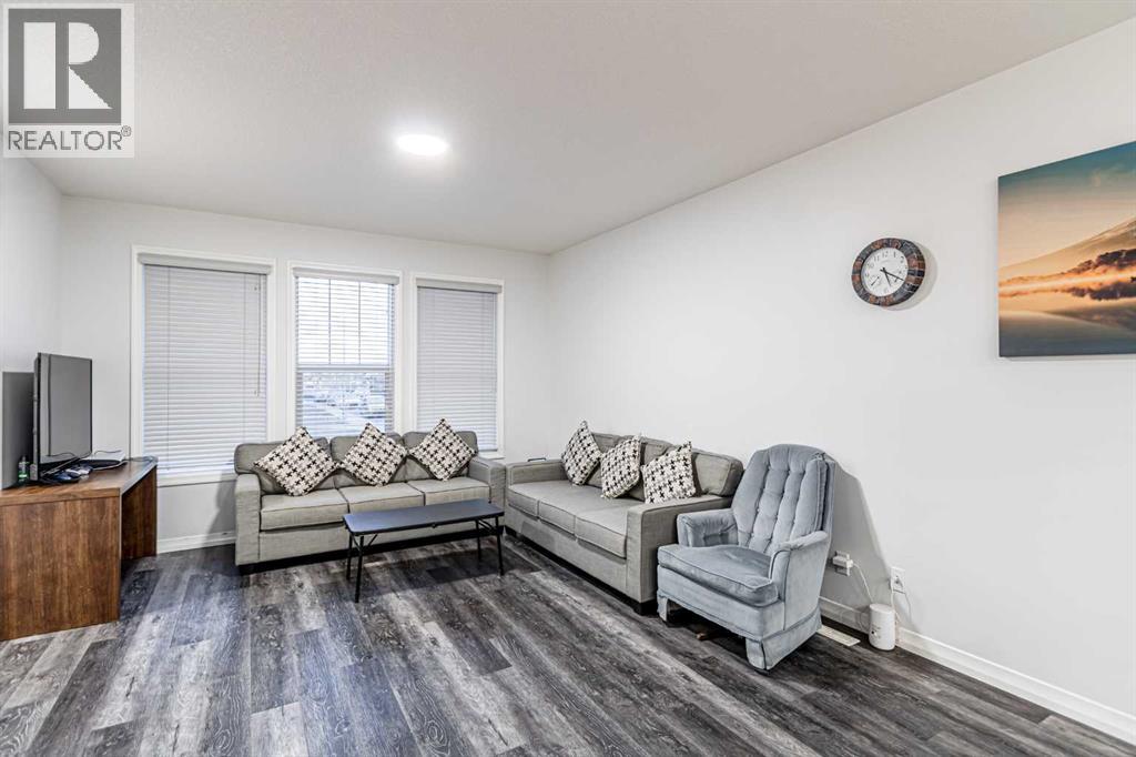 51 corner meadows Villas NE