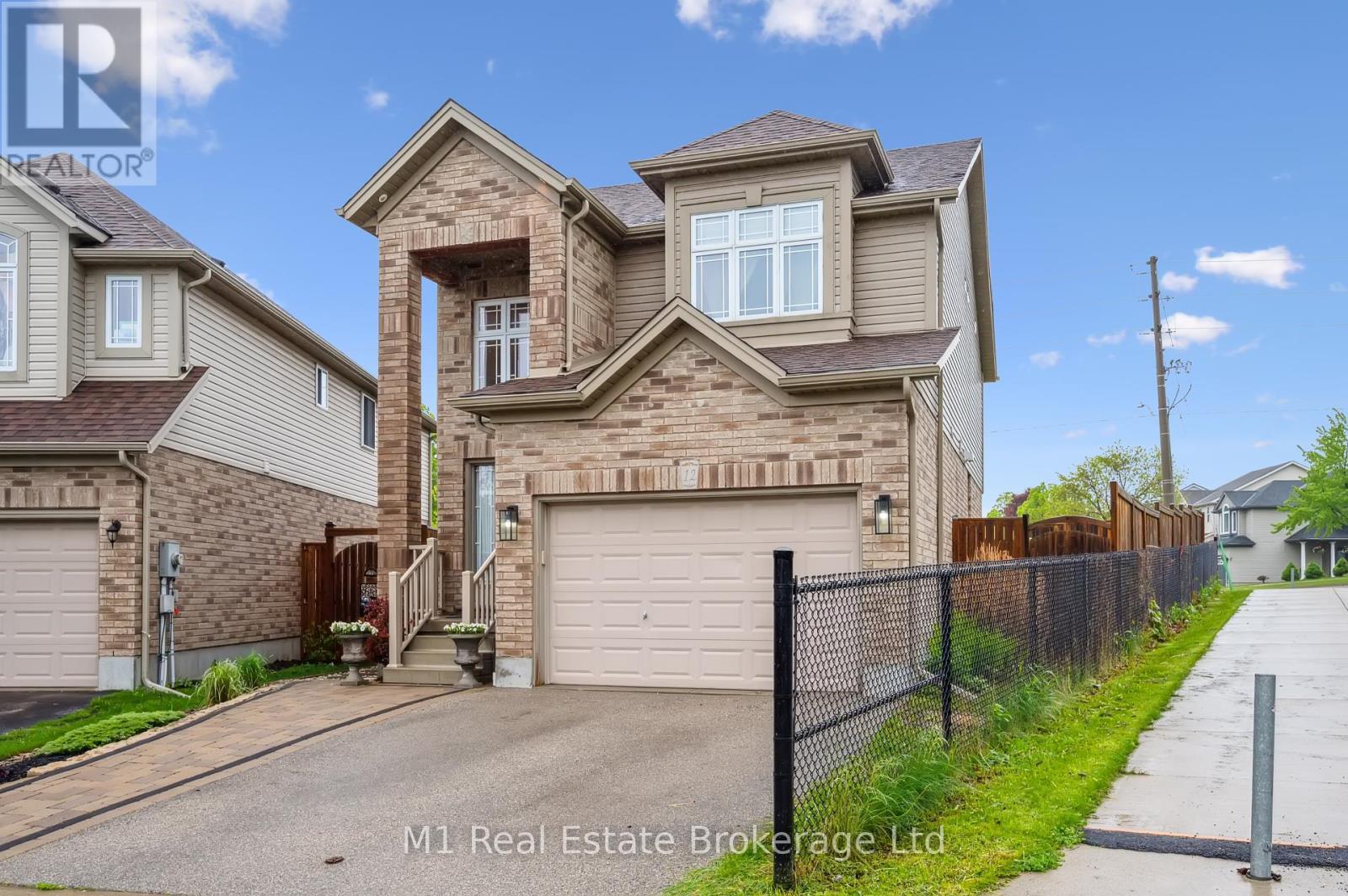 12 OAKES COURT