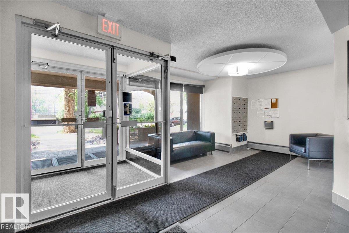 #304 10021 116 ST NW