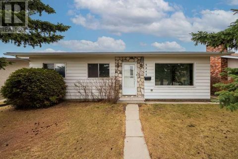 5242 Thomas Street NE Calgary AB T2K3V7