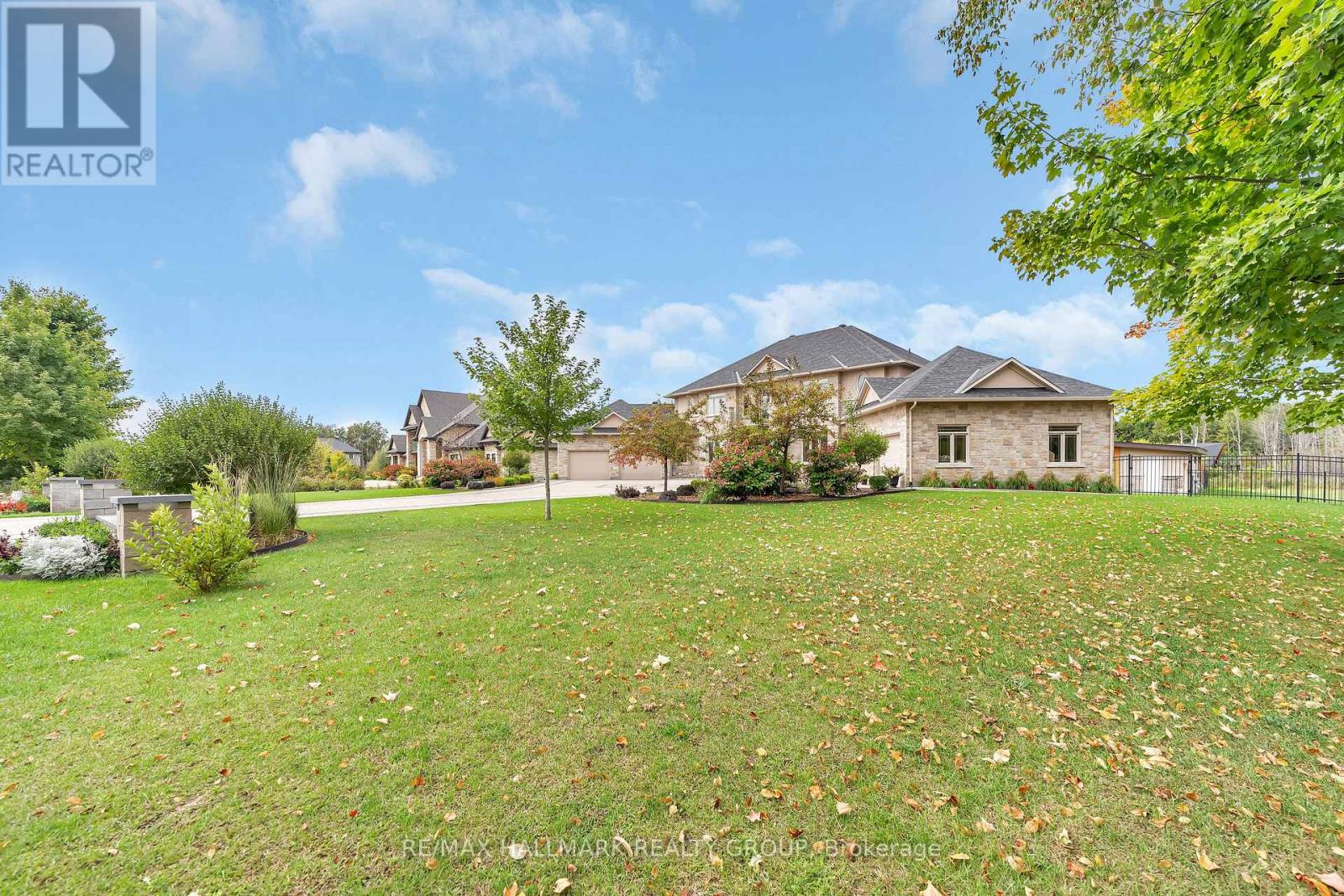 5813 RED CASTLE RIDGE