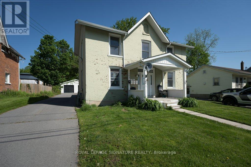 143 DUNDAS STREET W
