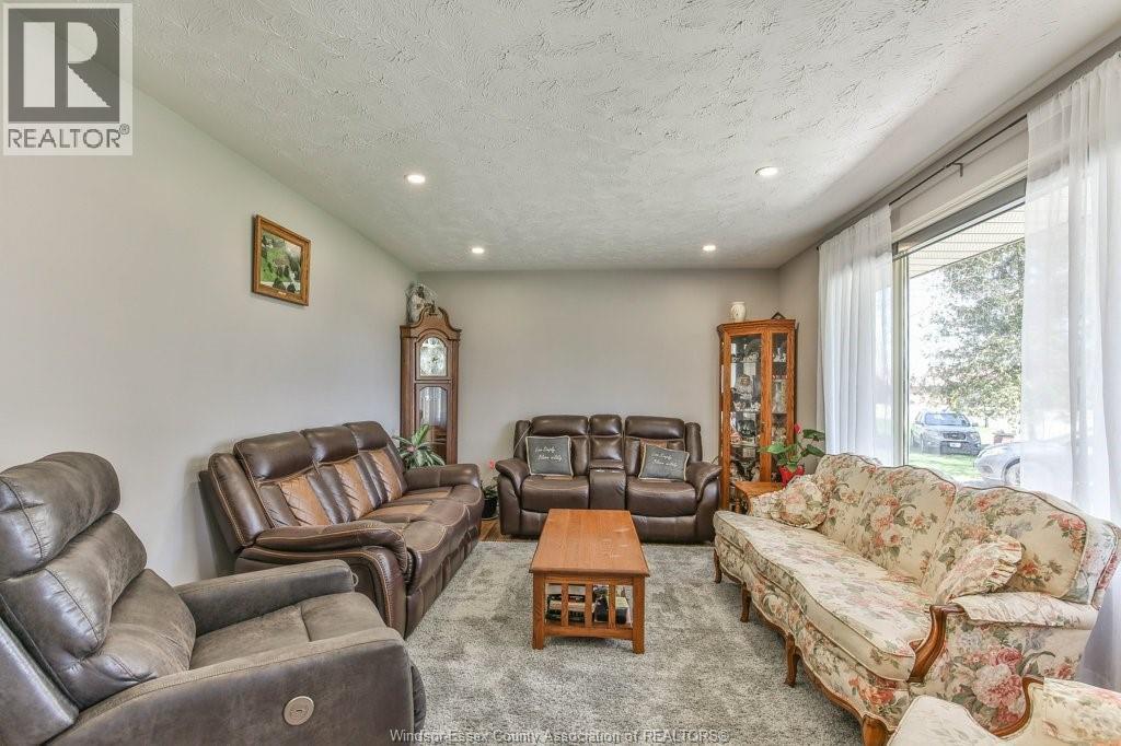 6551 Springfield ROAD