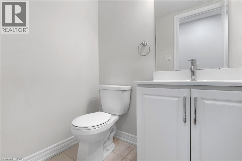 570 LINDEN Drive Unit# 3