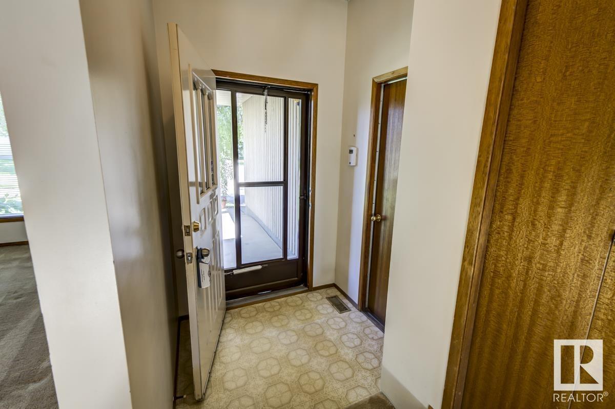 1907 111A ST NW