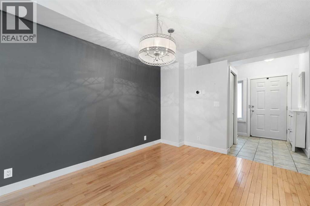 2, 1620 27 Avenue SW