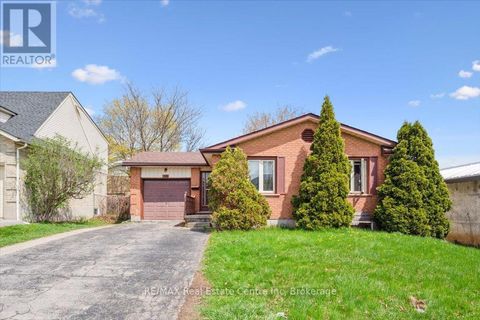 407 IRONWOOD ROAD Guelph (Kortright West) ON N1G3R2