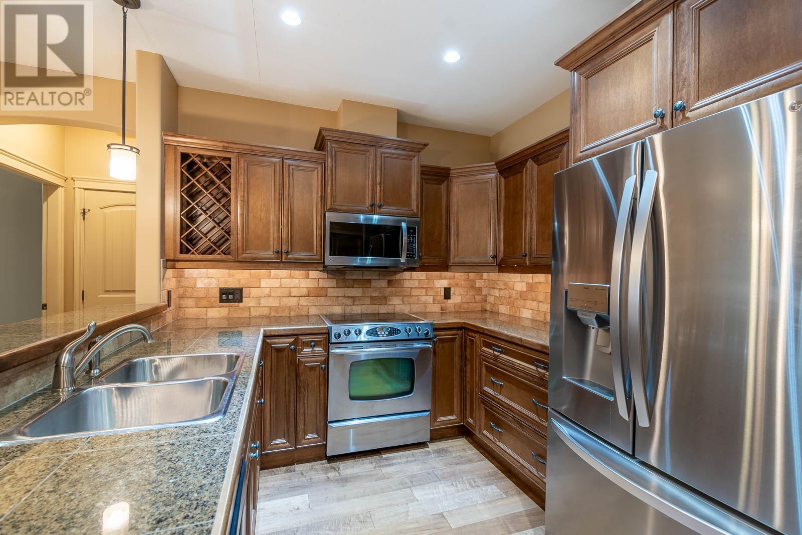 2770 Auburn Road Unit# 206