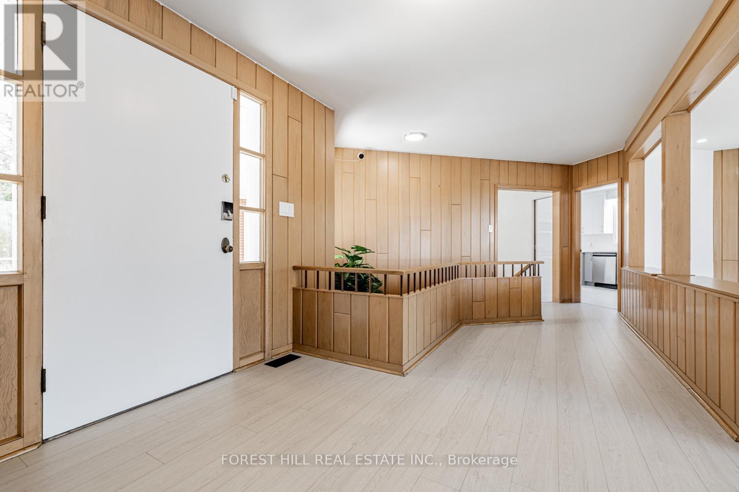 10 COURTWOOD PLACE