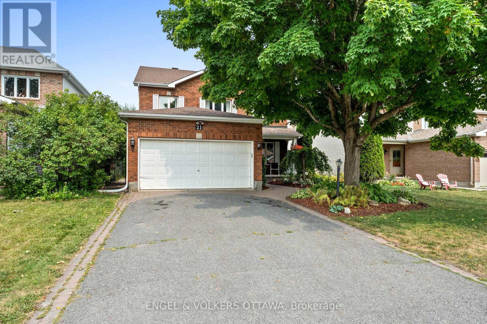 21 MAYFORD AVENUE