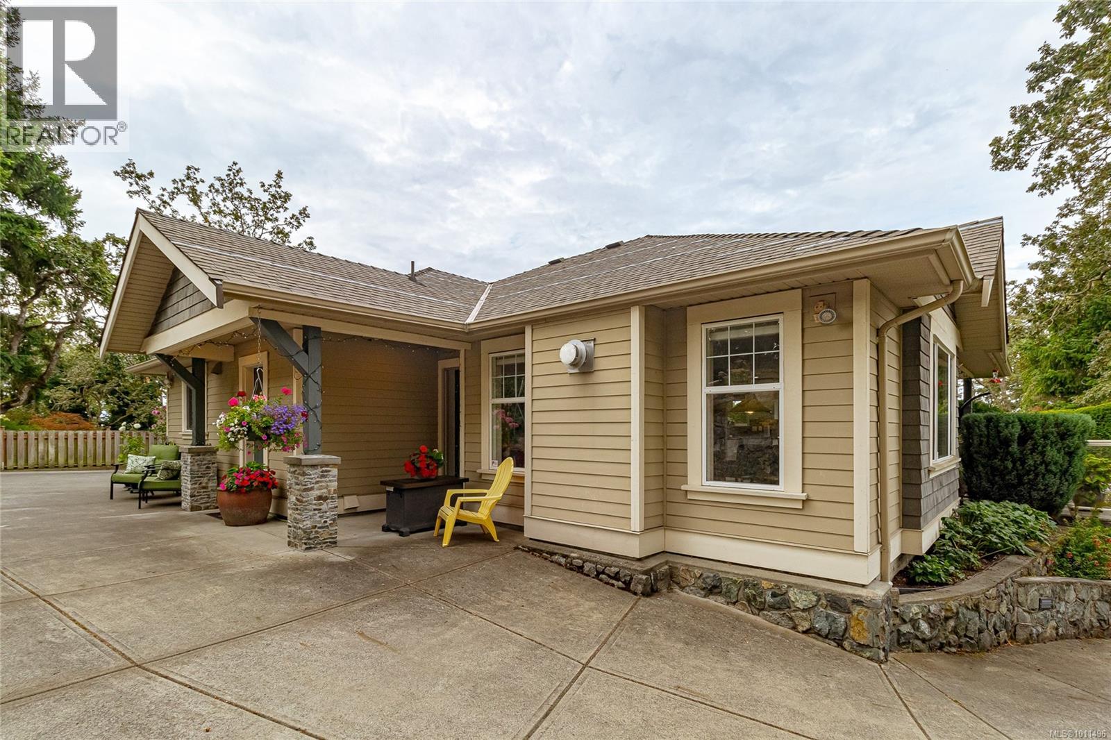 1903 Woodley Rd