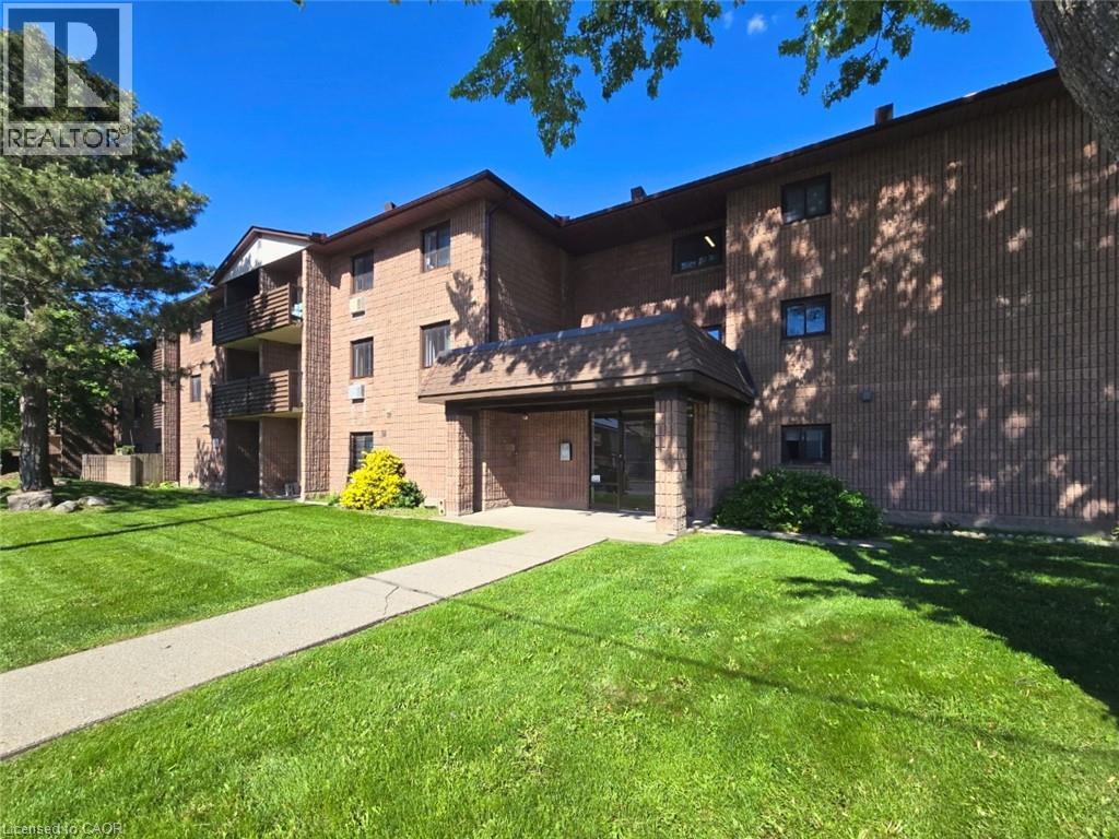 Photo 1 of 23 — 72 MAIN Street E Unit# 211, Port Colborne, ON L3K5Z8