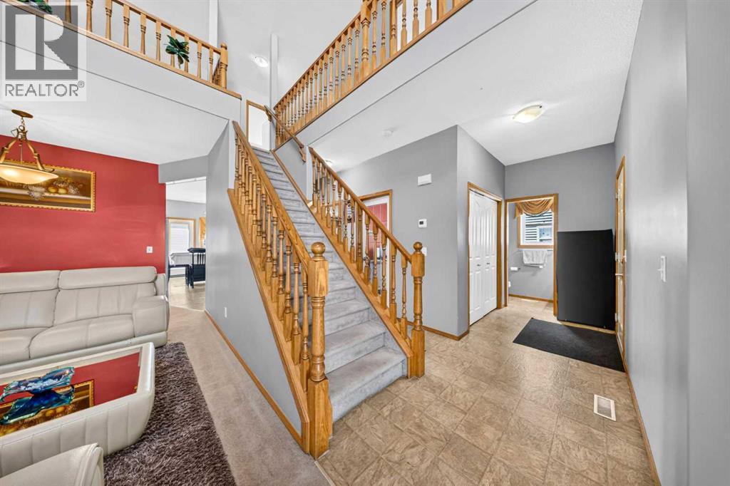 154 Saddleland Close NE