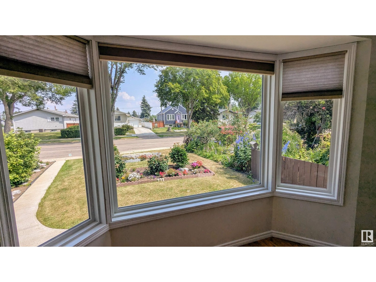 13316 116 ST NW