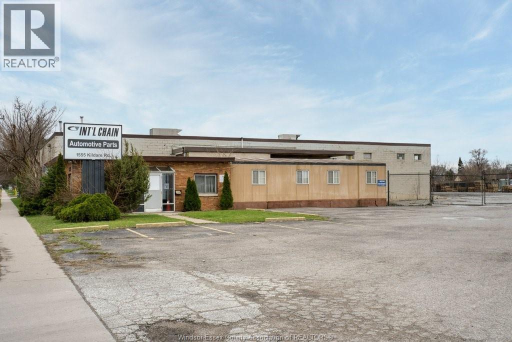 1555 KILDARE ROAD