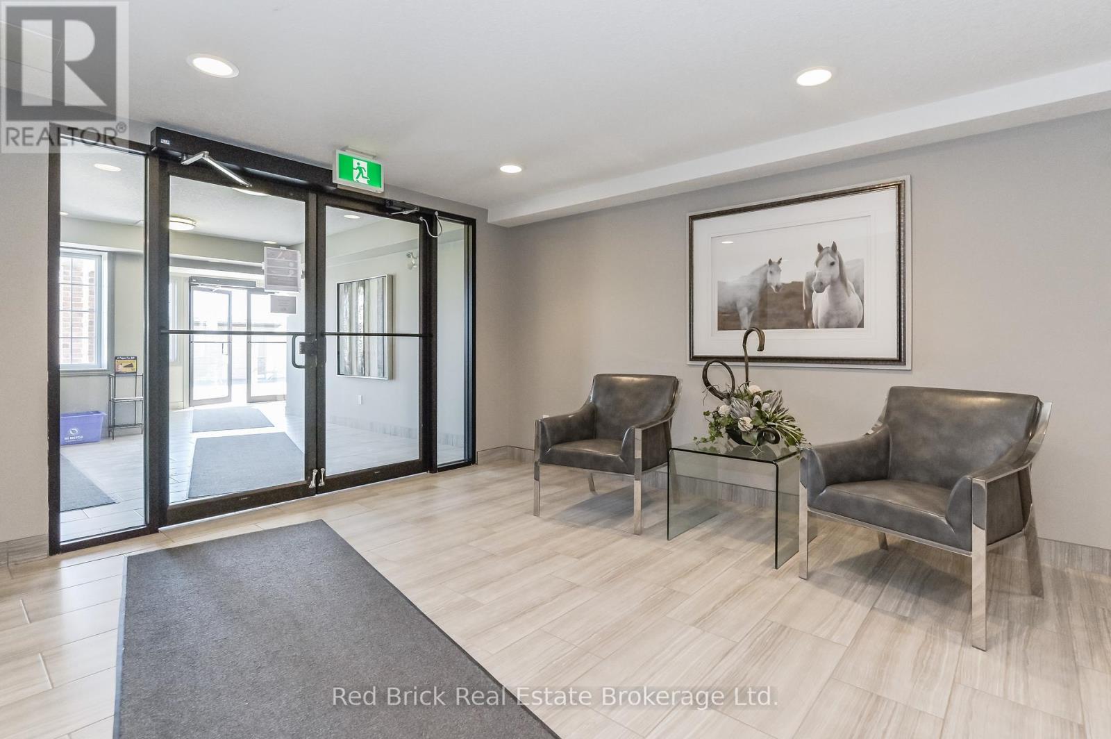 207 - 6492 GERRIE ROAD