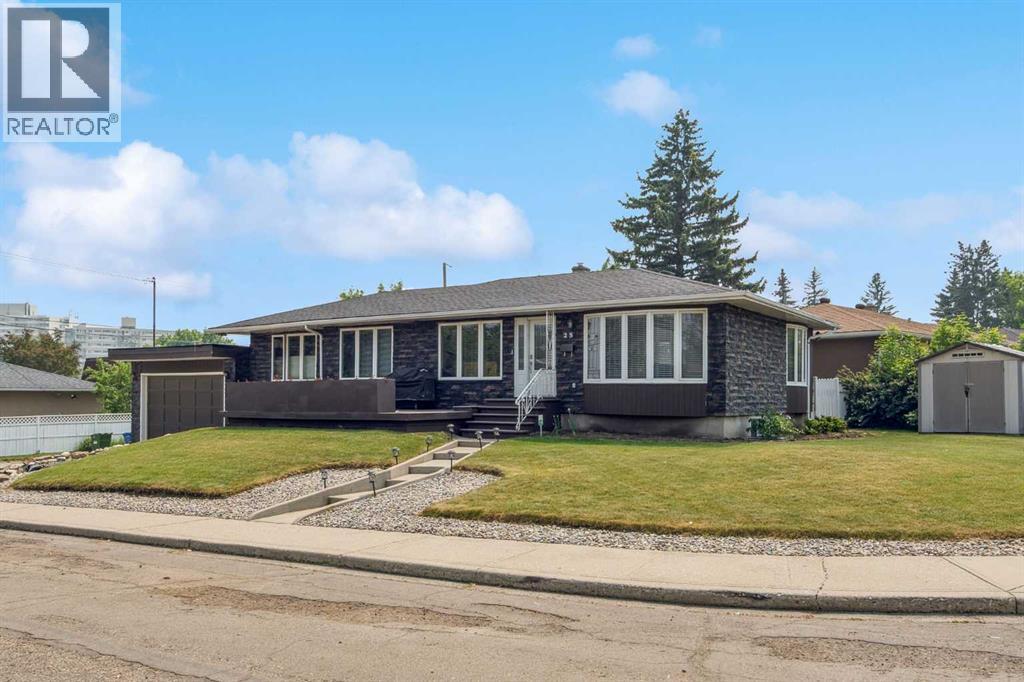 25 Manor Road SW