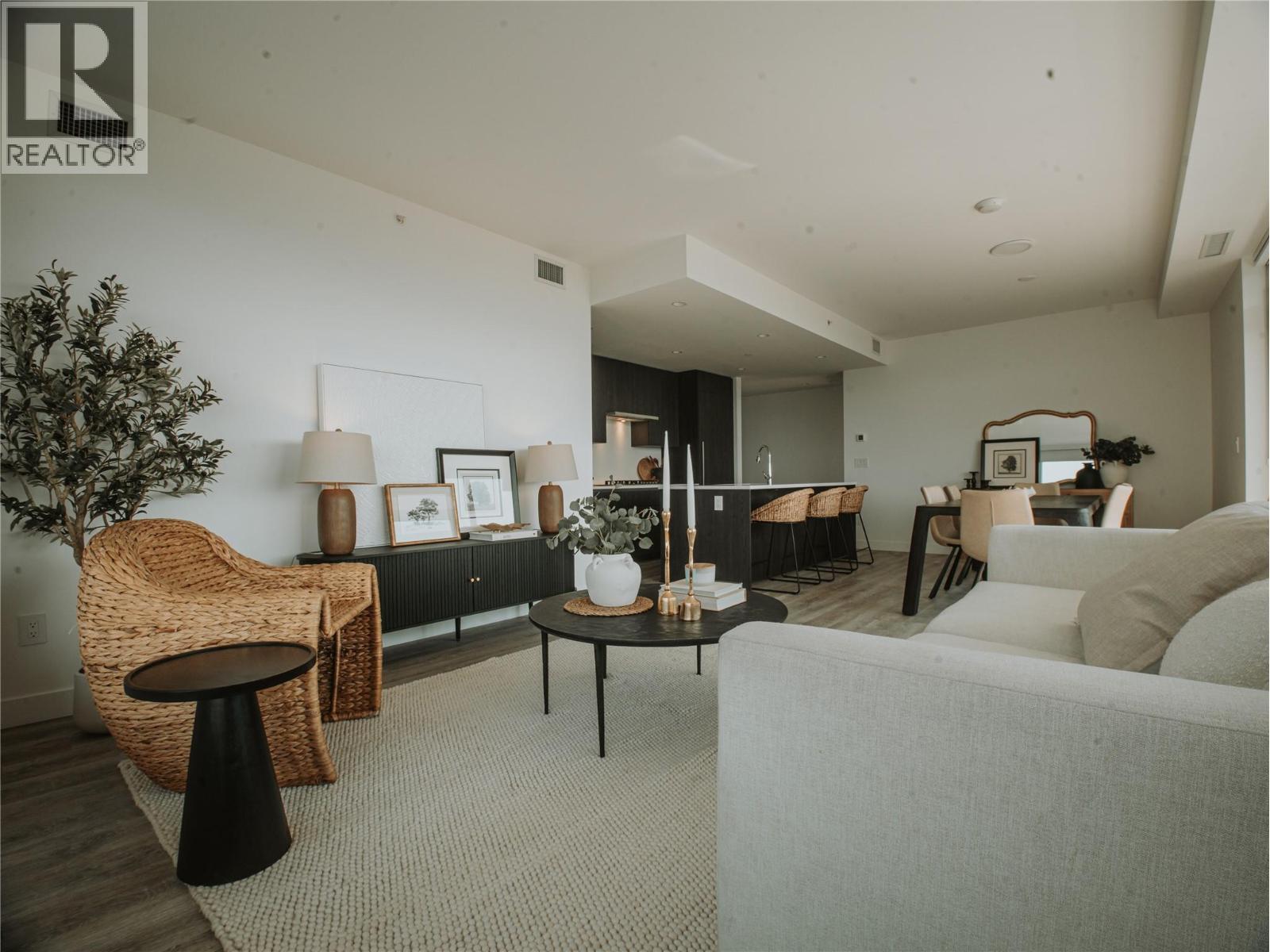 238 Leon Avenue Unit# 1507