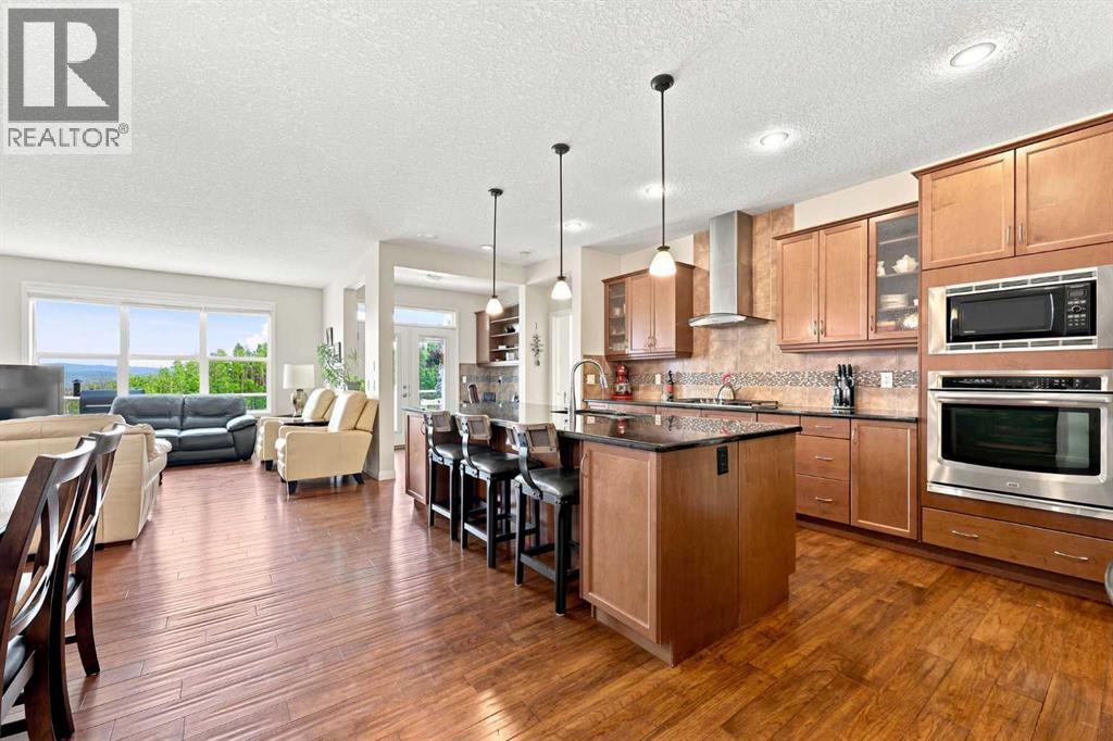 14 Ridge View Place
