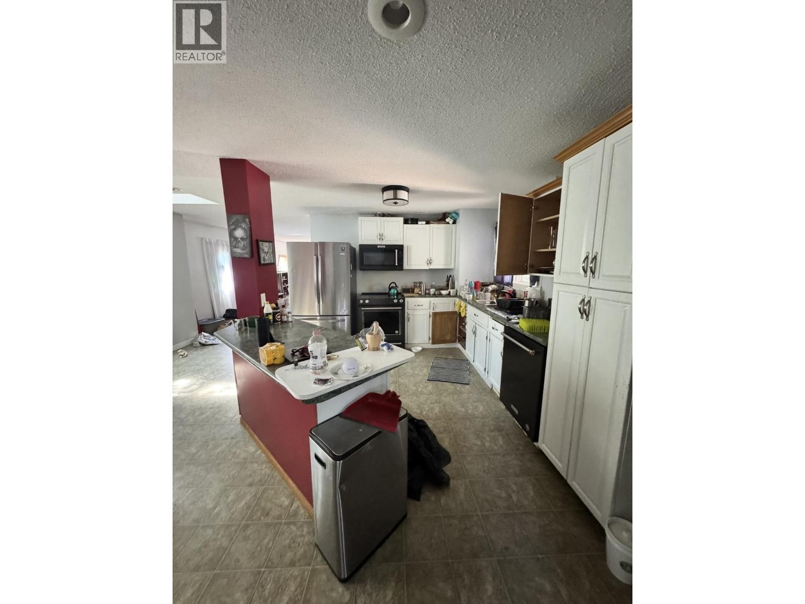 7316 BEAR ROAD