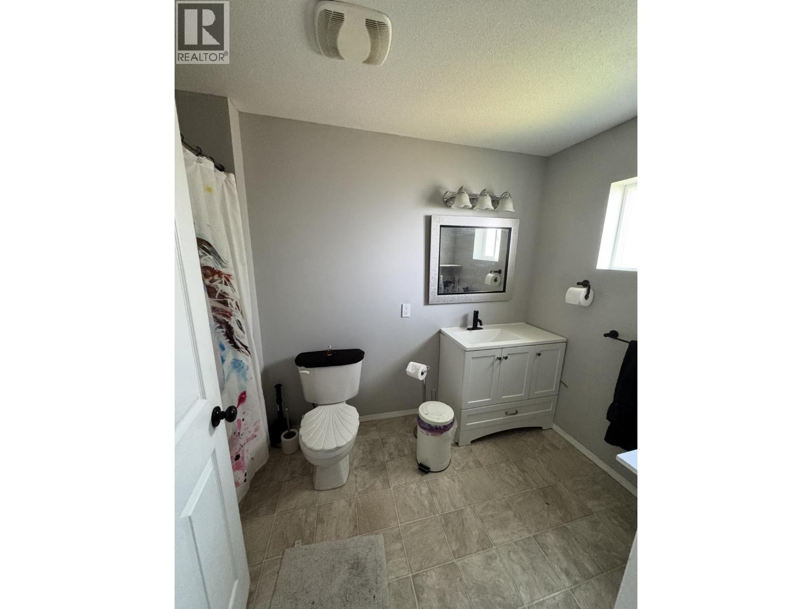 7316 BEAR ROAD
