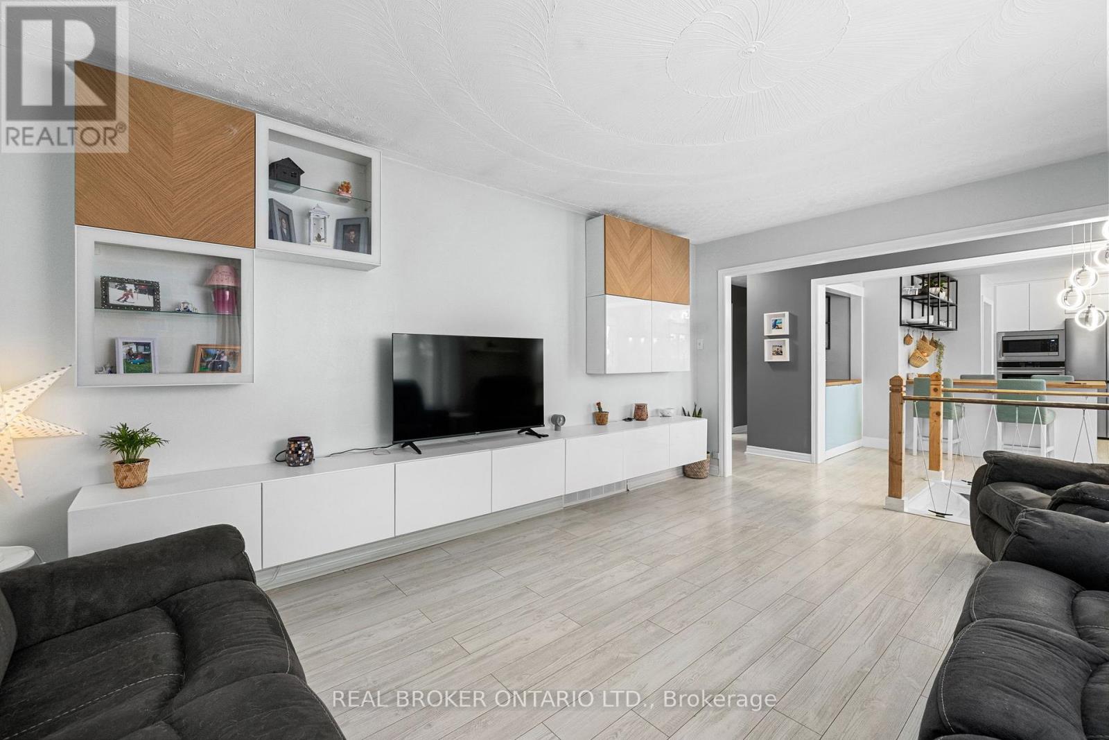 179 WELLINGTON STREET