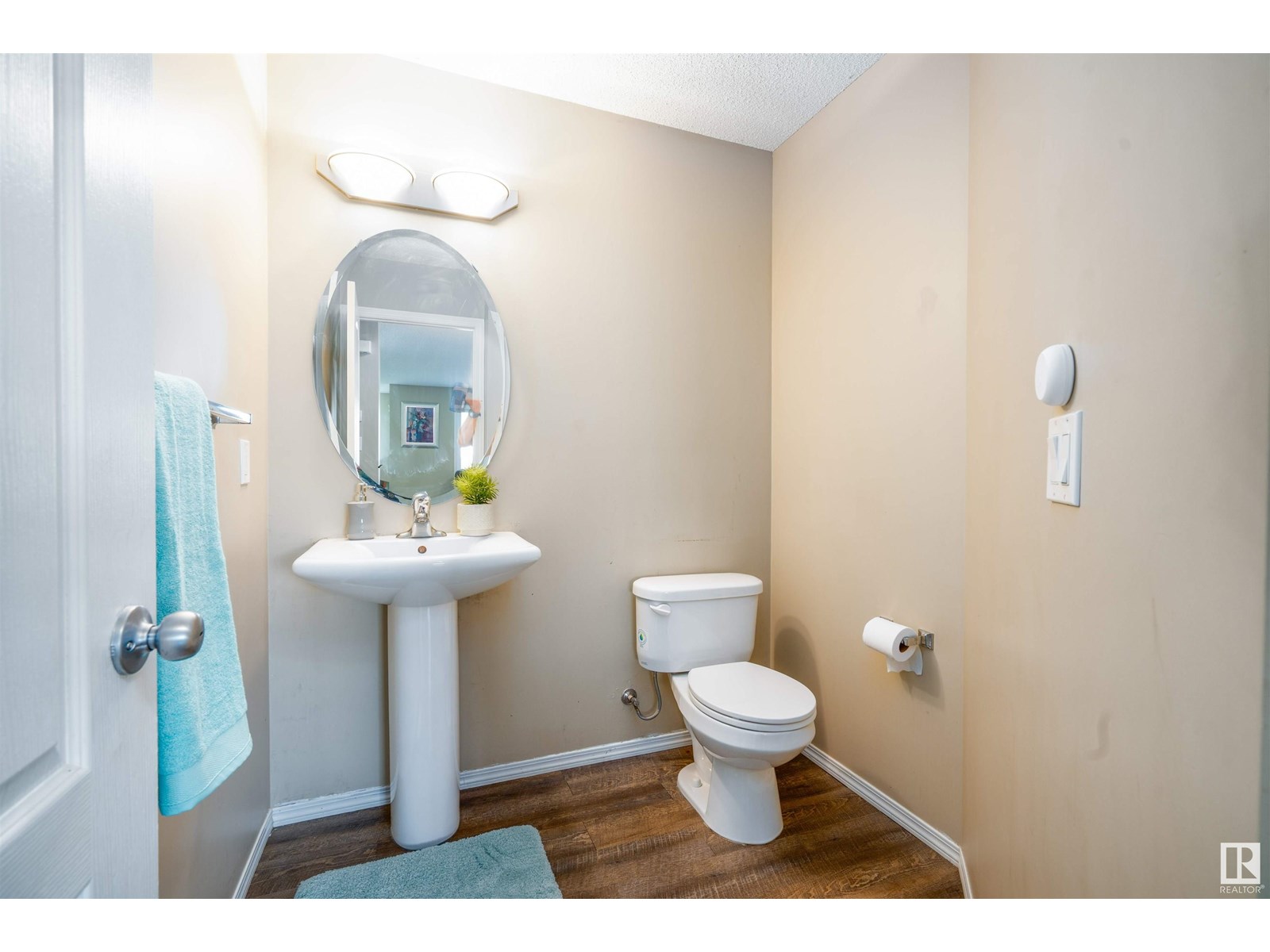 14 santana cres