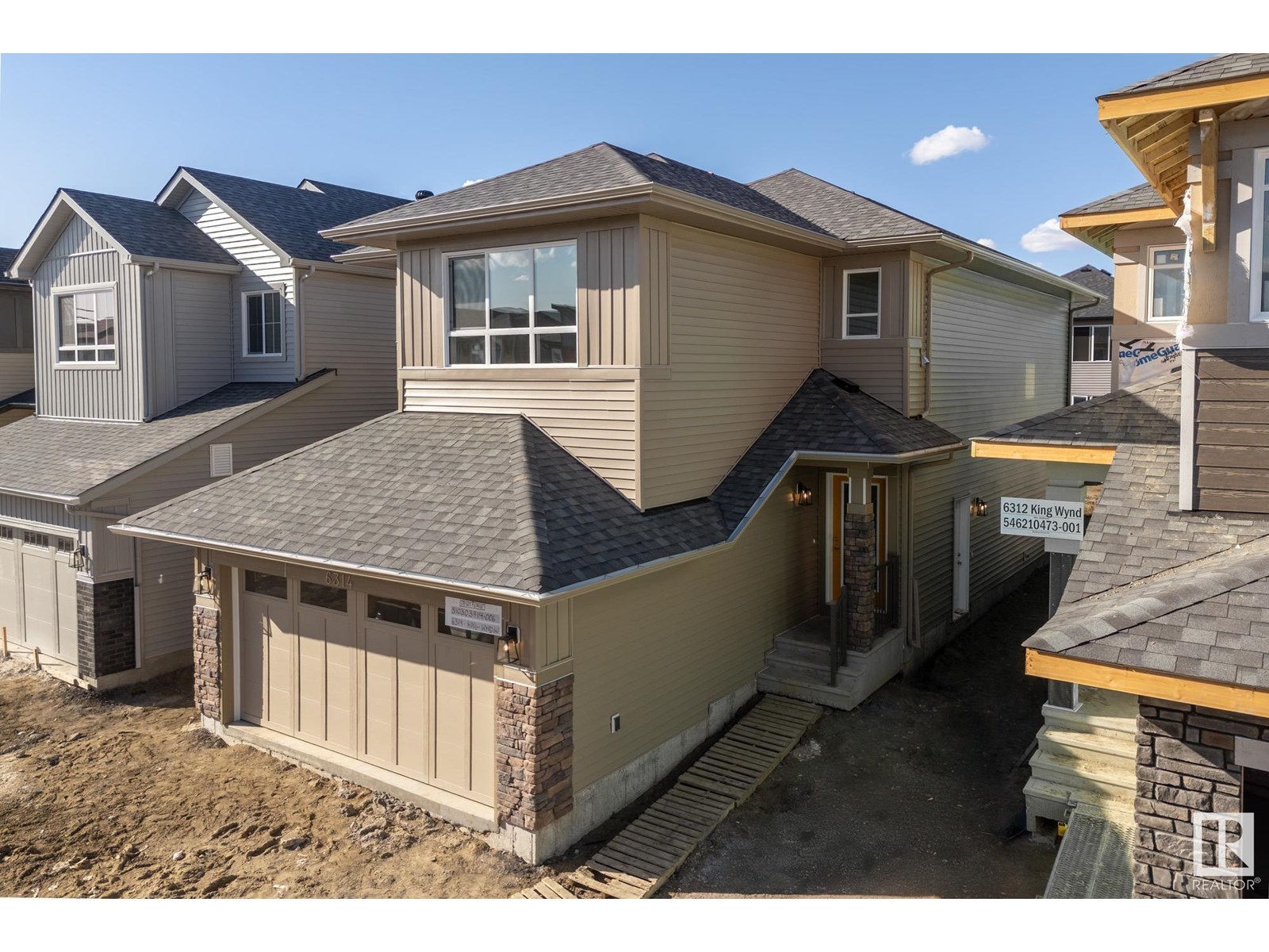 6314 King WD SW