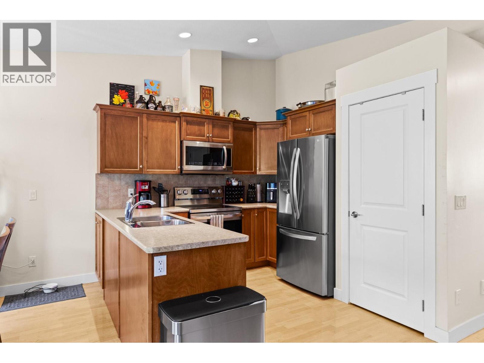 225 Glen Park Drive Unit# 14