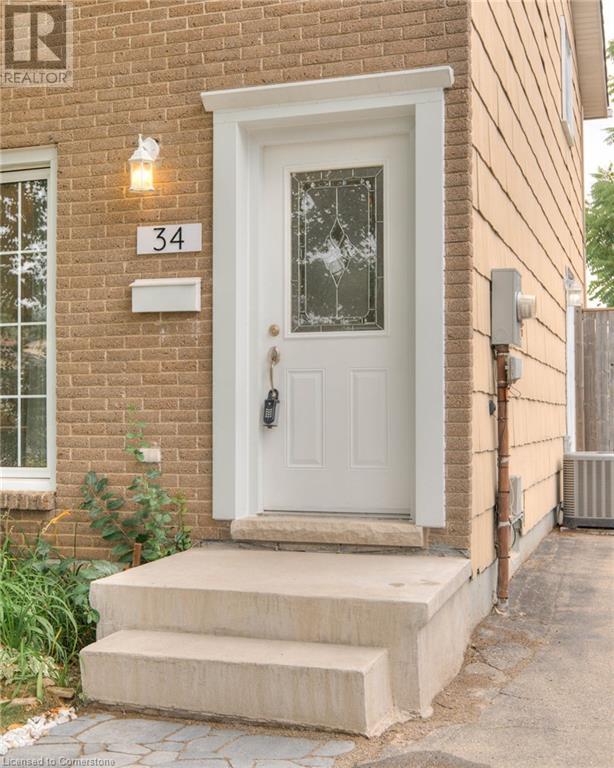 34 MONTEAGLE Crescent