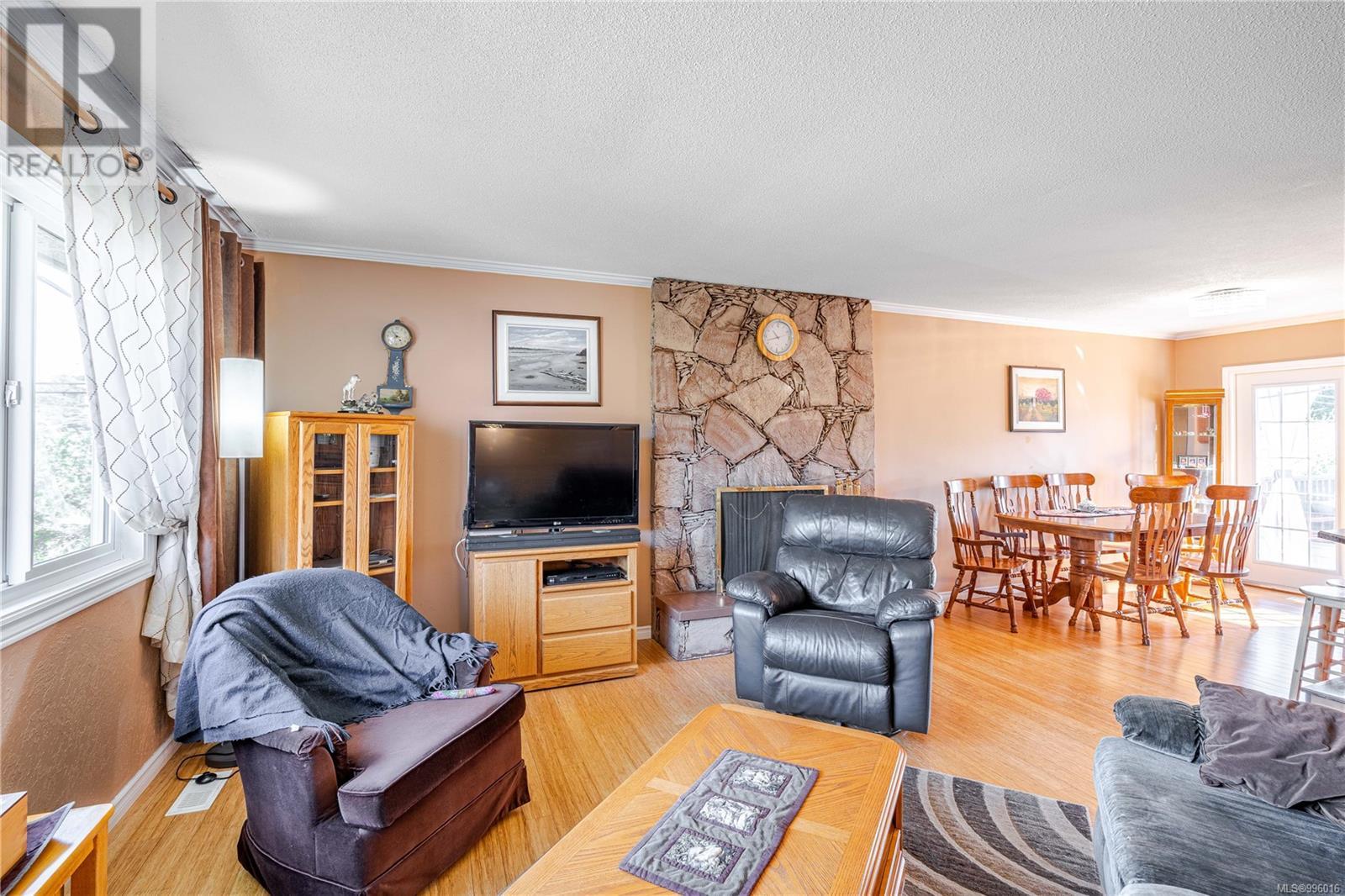 2935 Mount Wells Dr