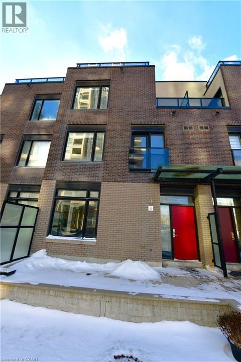 4080 PARKSIDE VILLAGE Drive Unit# 3 Mississauga ON L5B0K2