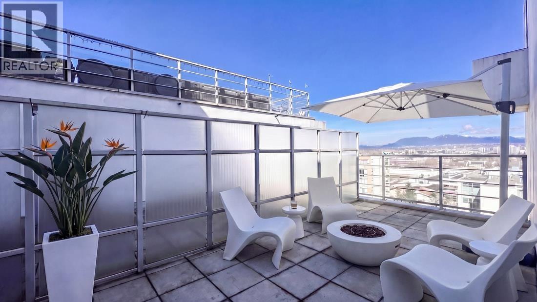 1701 8288 LANSDOWNE ROAD