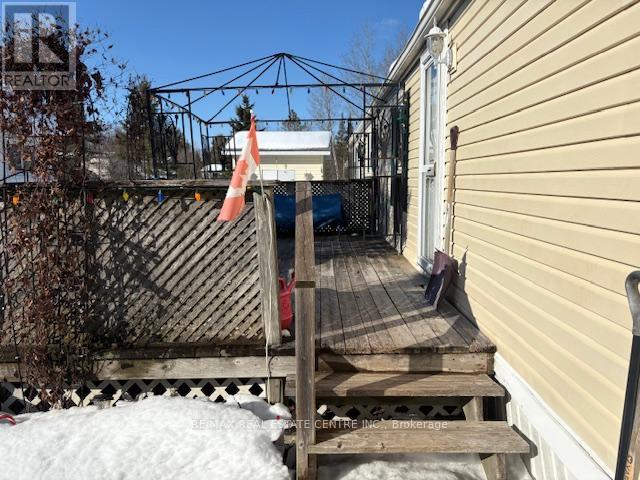 40 MAPLE GROVE VILLAGE ROAD