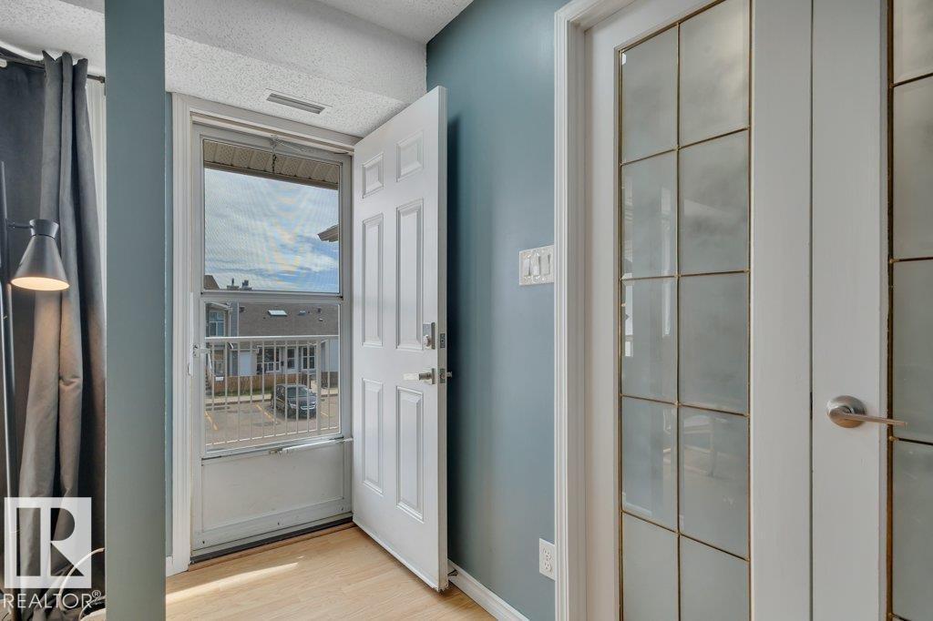 2336 151 AV NW