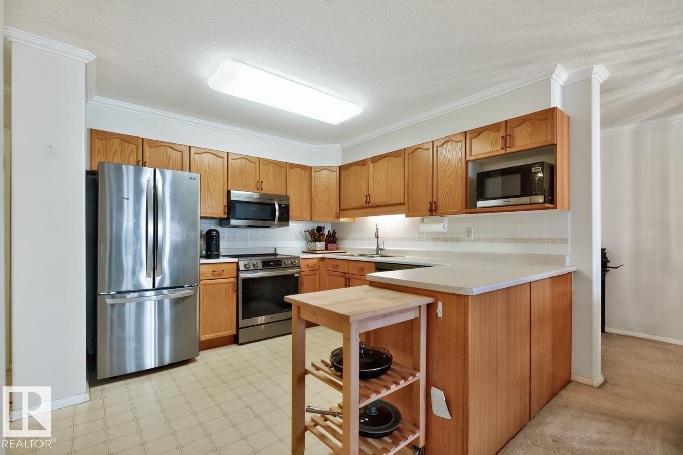#208 8315 83 ST NW