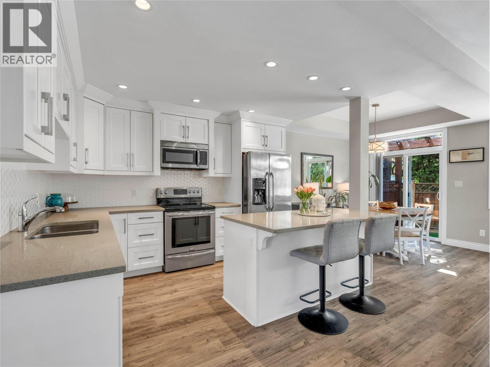10511 QUINPOOL Road Unit# 103
