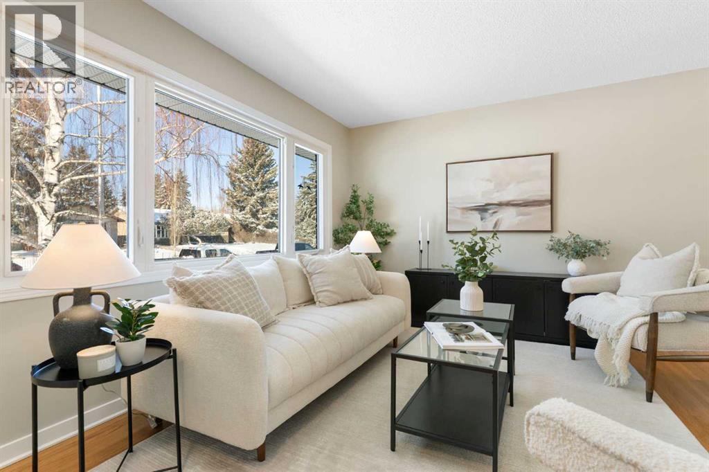 123 Glacier Drive SW