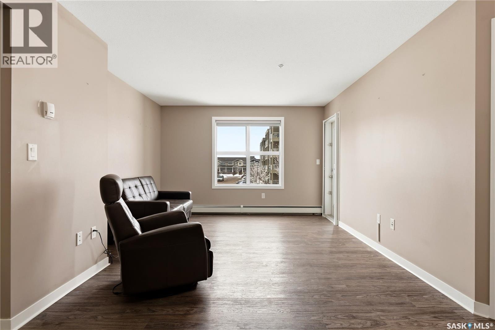 1209 5500 Mitchinson WAY