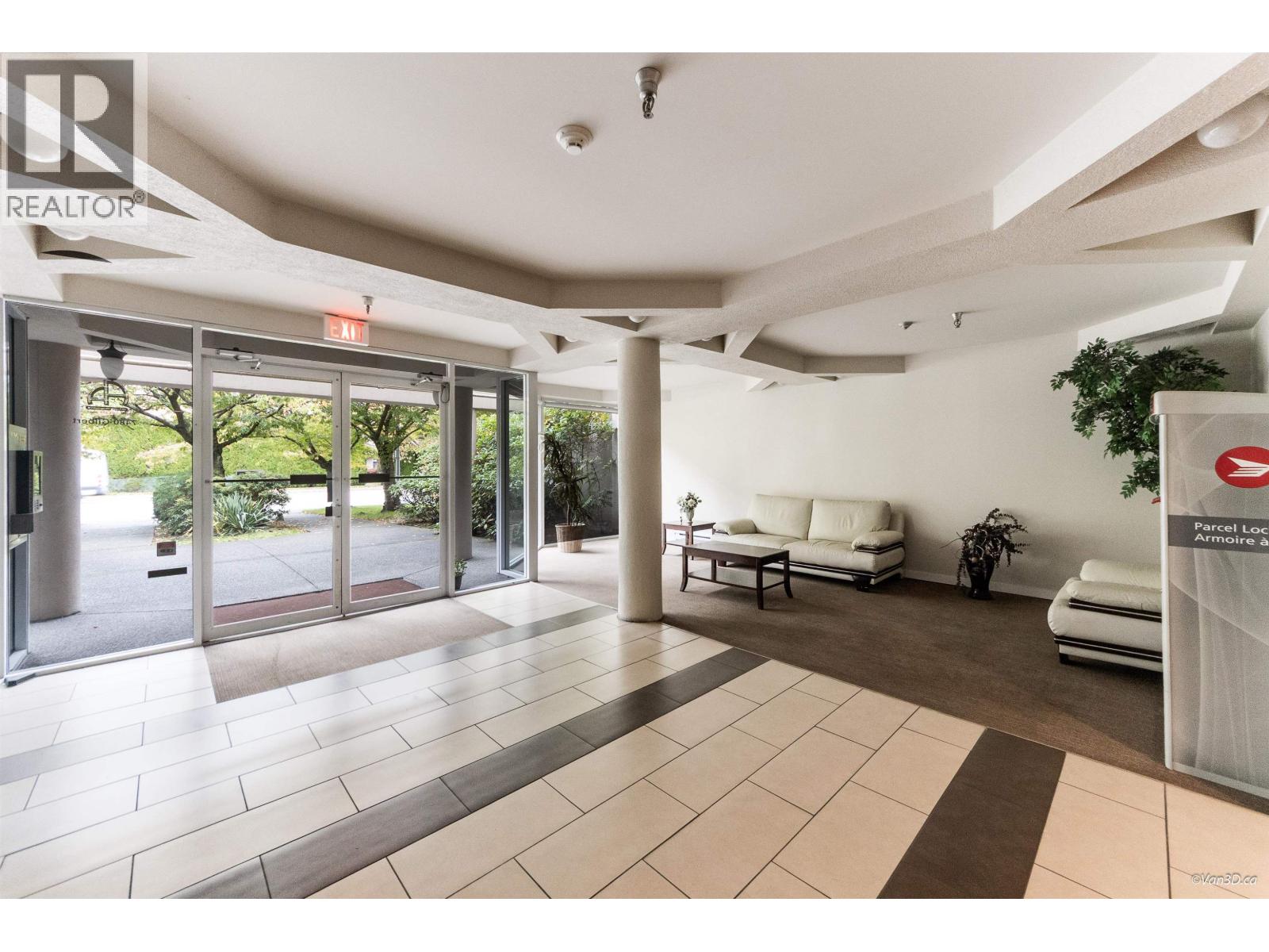 301 7480 GILBERT ROAD