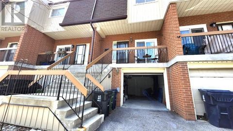 152 HOMESTEAD Road Unit# 18 Toronto ON M1E3S2