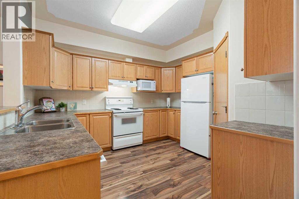 2155, 151 Country Village Road NE