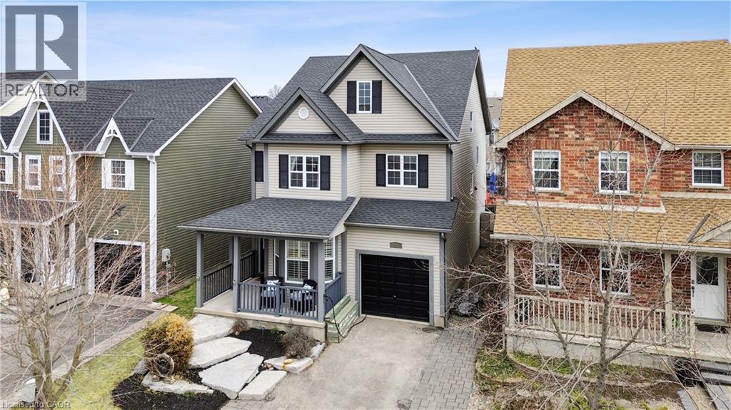 124 RIDGE TOP Crescent