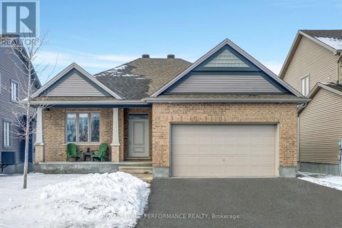 203 STATION TRAIL Russell ON K4R0C9