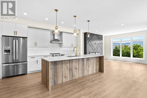 1023 Kitson Court West Kelowna BC V1Z2G7