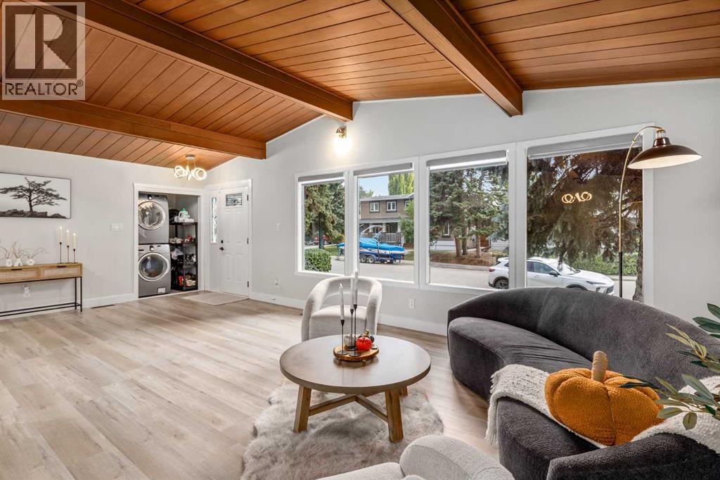 310 Wascana Crescent SE