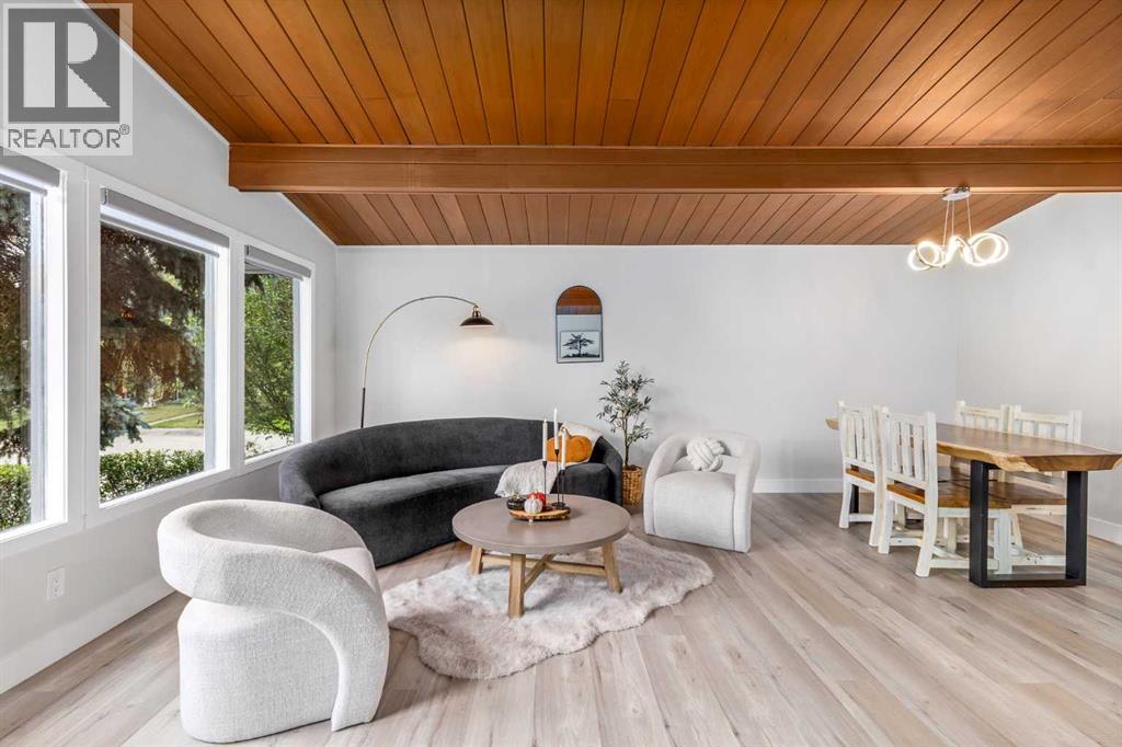 310 Wascana Crescent SE