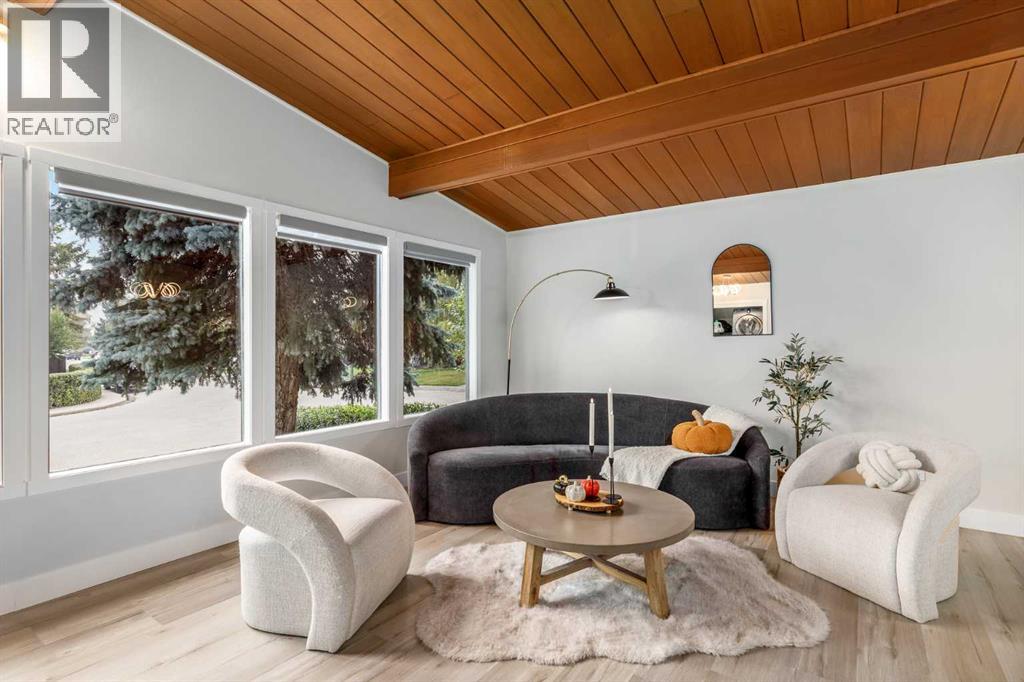 310 Wascana Crescent SE